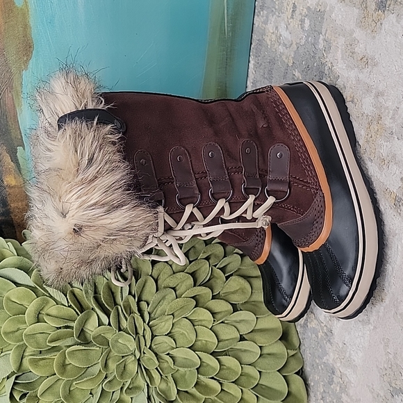Sorel Boots Joan Of Arctic Black & Brown Sze 7 - Picture 7 of 16